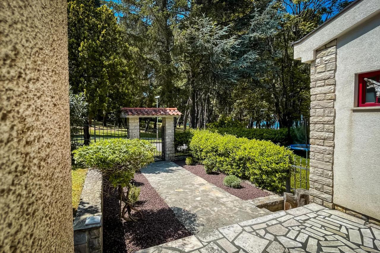 Holiday Home Sofia 波雷奇 外观 照片
